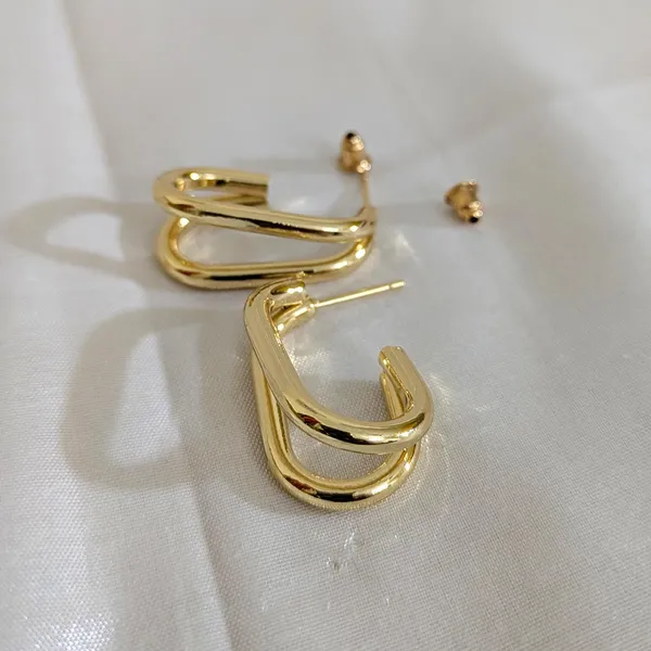 Gold_Finish_Earrings