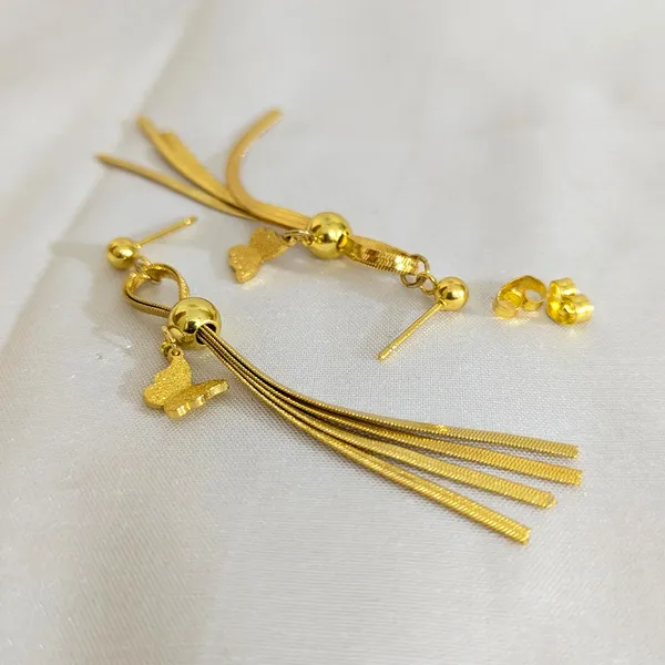 Western_Gold_Finish_Earrings