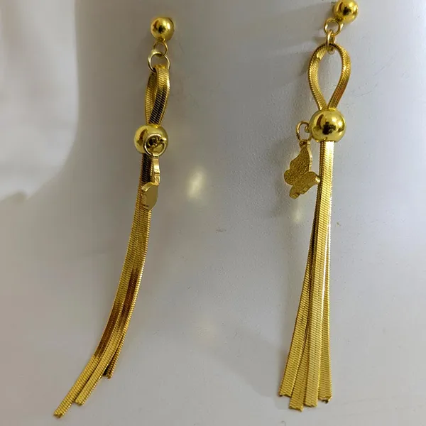 Western_Gold_Finish_Earrings