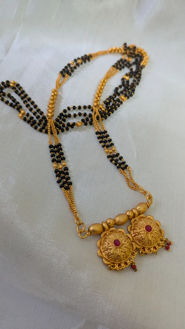 Black_Copper_Mangalsutra_For_Women