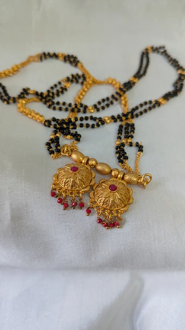 Black_Copper_Mangalsutra_For_Women