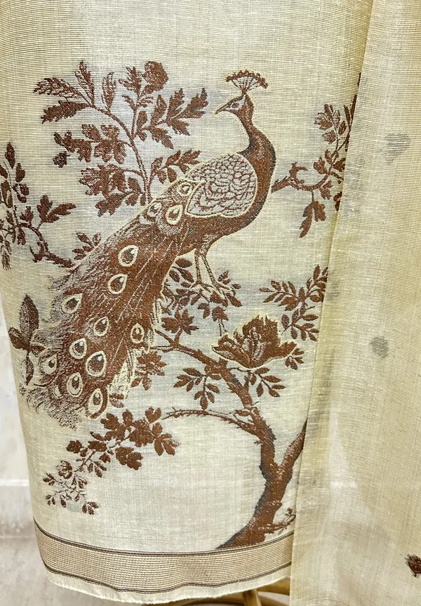 Earthy_Elegance_Edit_Unstitched_Suit_Design_4