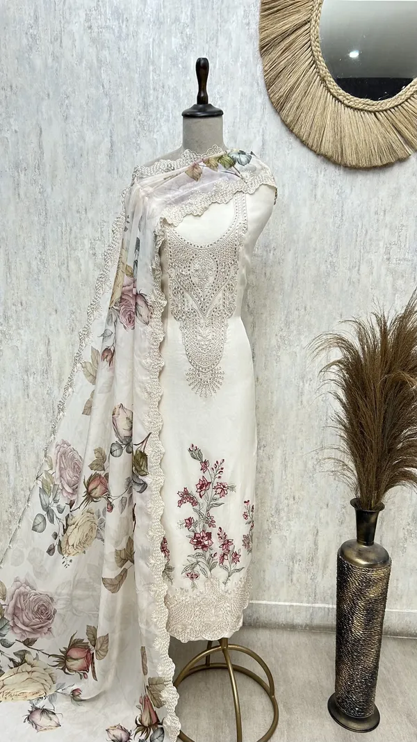 Midnight_Floral_Lace_Elegance_Organza_Unstitched_Suit_Ivory
