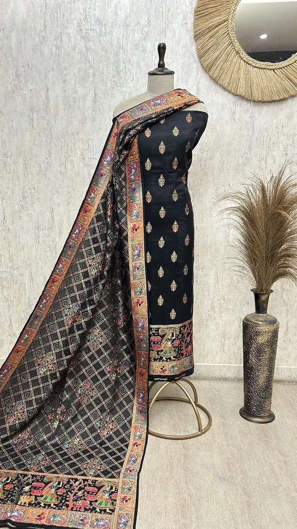 Royal_Folk_Heritage_Unstitched_Suit_Black