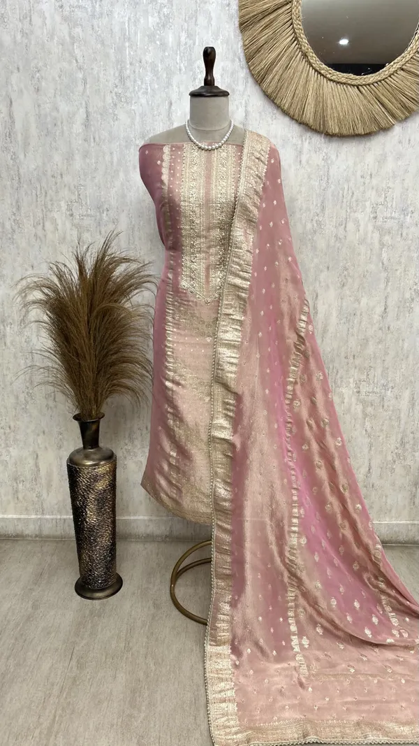 Golden_Rose_Drapes_Unstiched_Suit_Pink