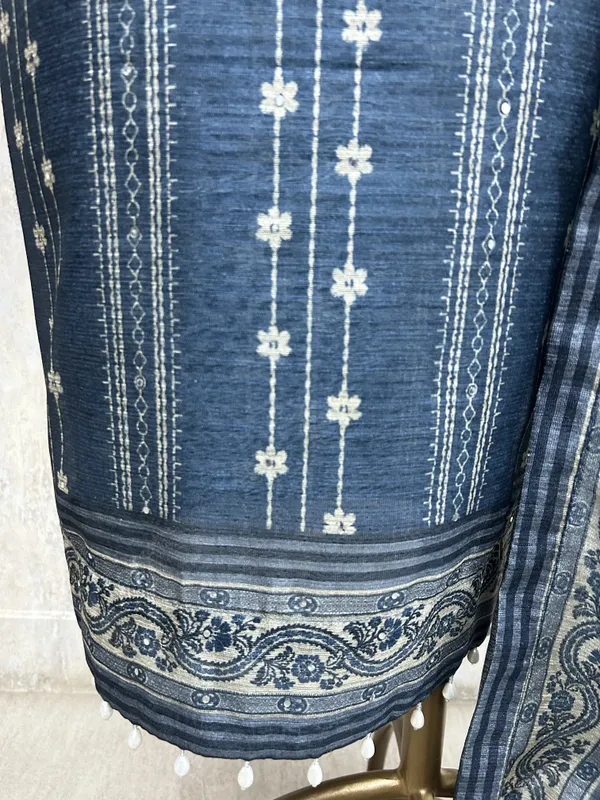 Regal_Plum_Elegance_Unstiched_Suit_Blue