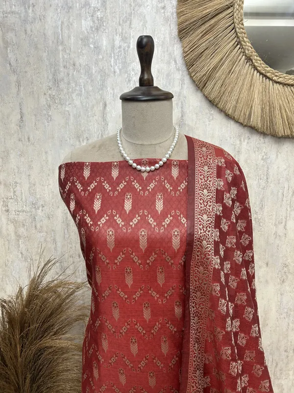 Classic_Grace_Unstiched_Suit_Maroon