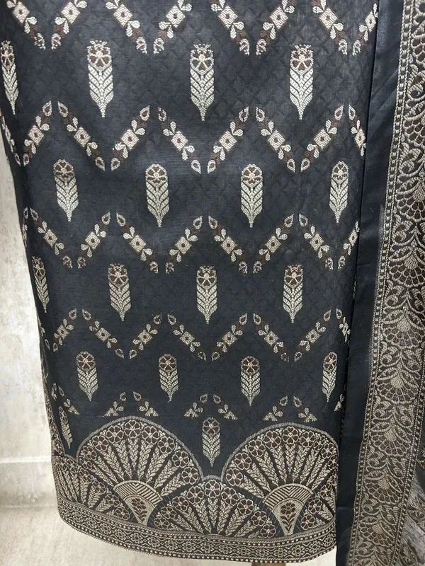 Classic_Grace_Unstiched_Suit_Black