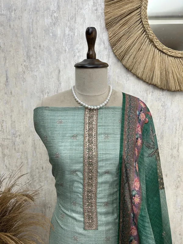 Peacock_Bloom_Unstiched_Suit_Green