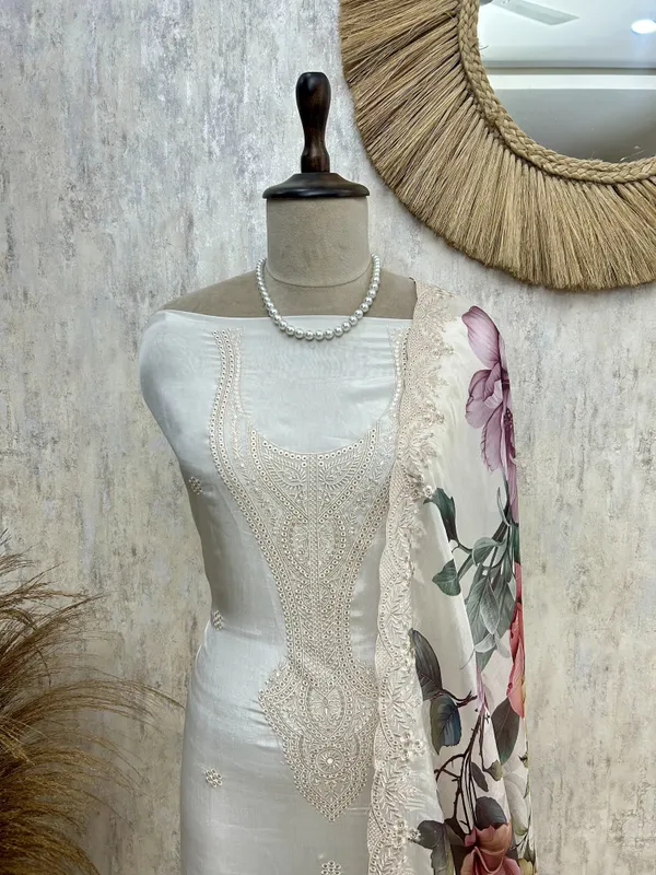 Floral_Charm_Unstiched_Suit_Yellow