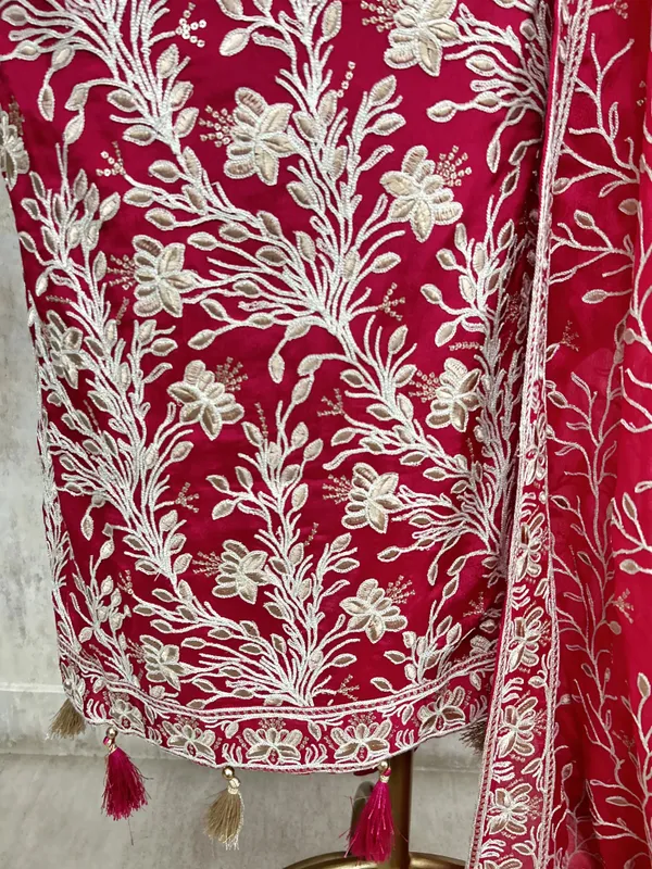 Elegant_Embroidered_Unstiched_Suit_Cardinal_Red