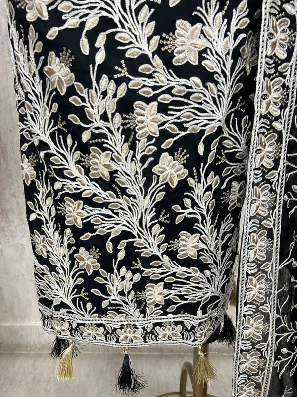 Elegant_Embroidered_Unstiched_Suit_Black_2