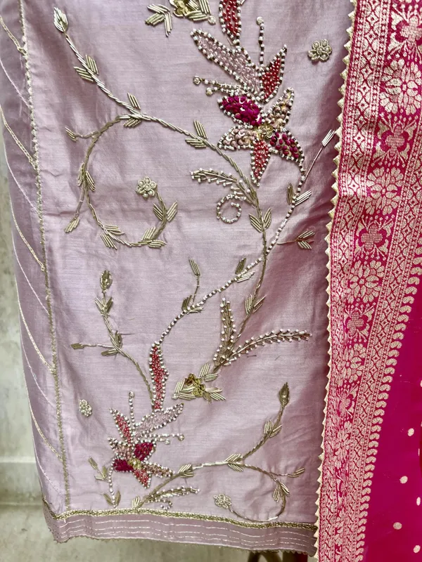 Maheshwari_Unstitched_Suit_With_Floral_Hand_Embroidery_Dull_Pink
