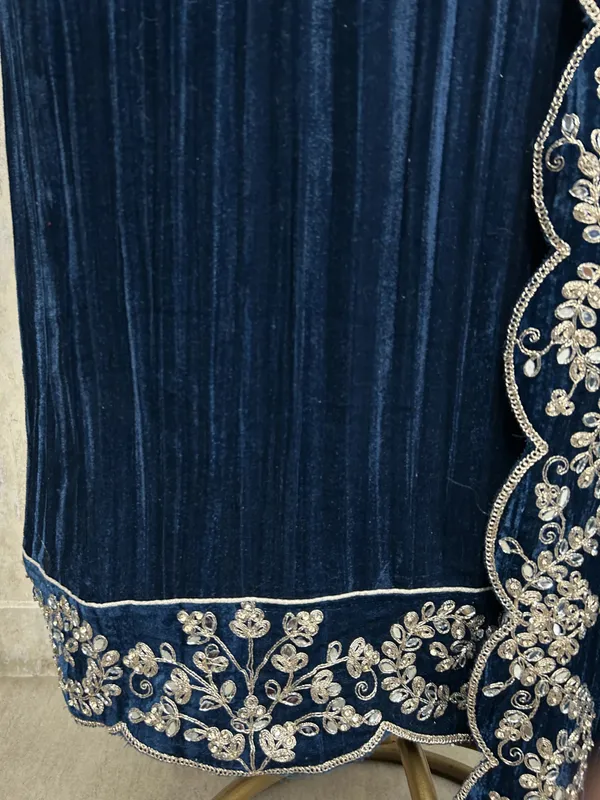 Velvet_Unstitched_Suit_With_Mirror_Zari_Work_Blue