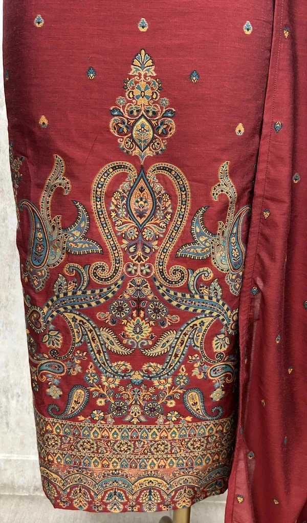 Cotton_Silk_Unstitched_Suit_With_Jamdani_Weaving_Maroon