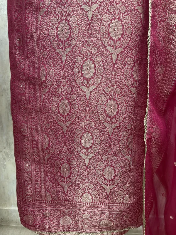 Brocade_Silk_Luxury_Unstitched_Suit_Dark_Pink
