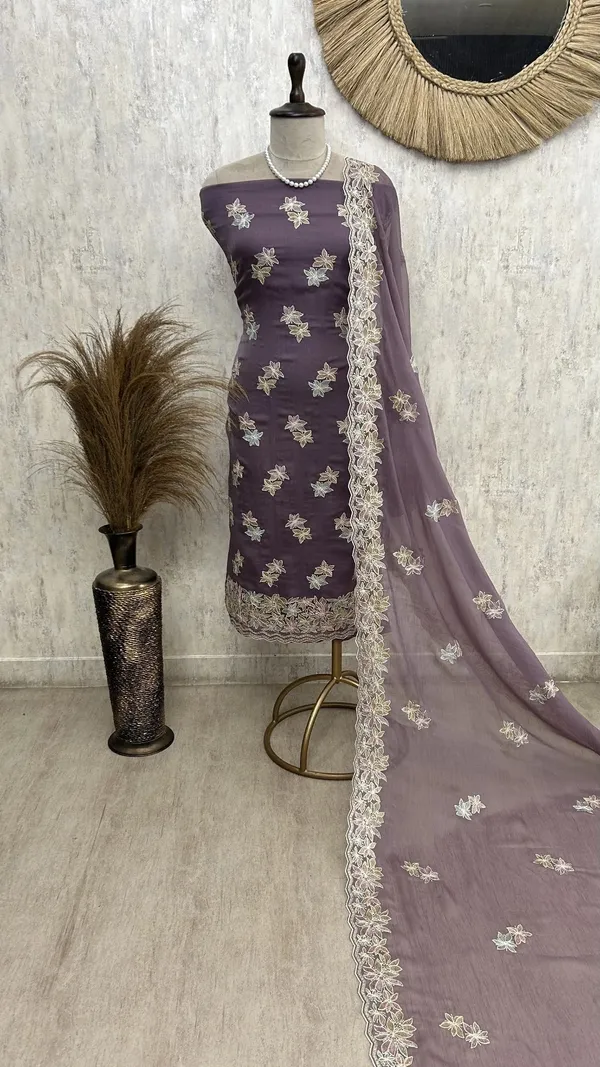 Chiffon_Organza_Unstitched_Suit_With_Floral_Embroidery_Light_Lavender