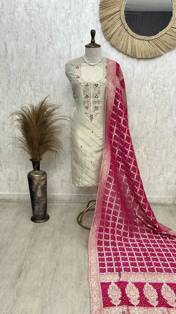 Timeless_Ivory_Unstitched_Suit_Set_Magenta_Pink