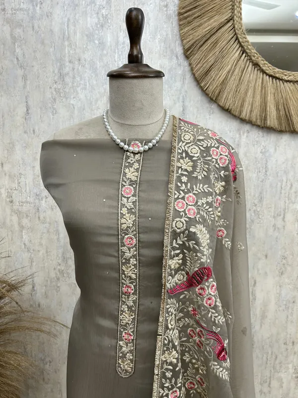 Chiffon_Organza_Unstitched_Suit_Set_With_Chiffon_Organza_Dupatta_Hot_Pink