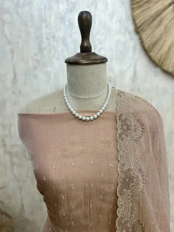 Chiffon_Organza_Unstitched_Suit_Set_With_Chiffon_Organza_Dupatta_Light_Pink