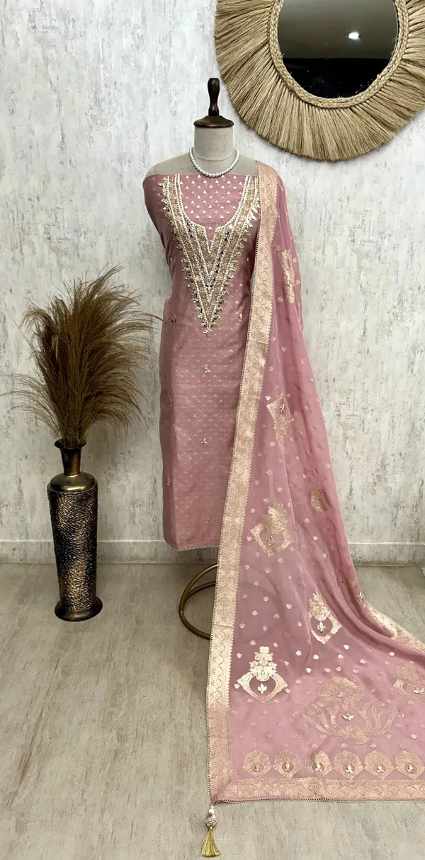 Unstitched_Maheshwari_Suit_Set_Featuring_Organza_Dupatta_Pink