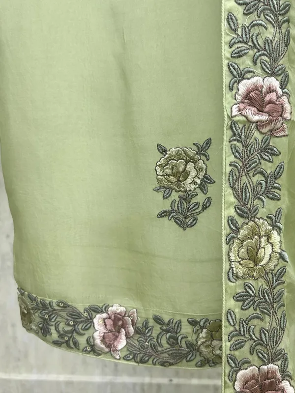 Unstitched_Organza_Suit_Set_Featuring_Thread_Embroidery_Green