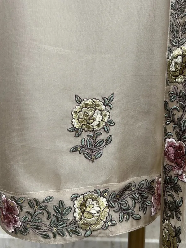 Unstitched_Organza_Suit_Set_Featuring_Thread_Embroidery_Beige