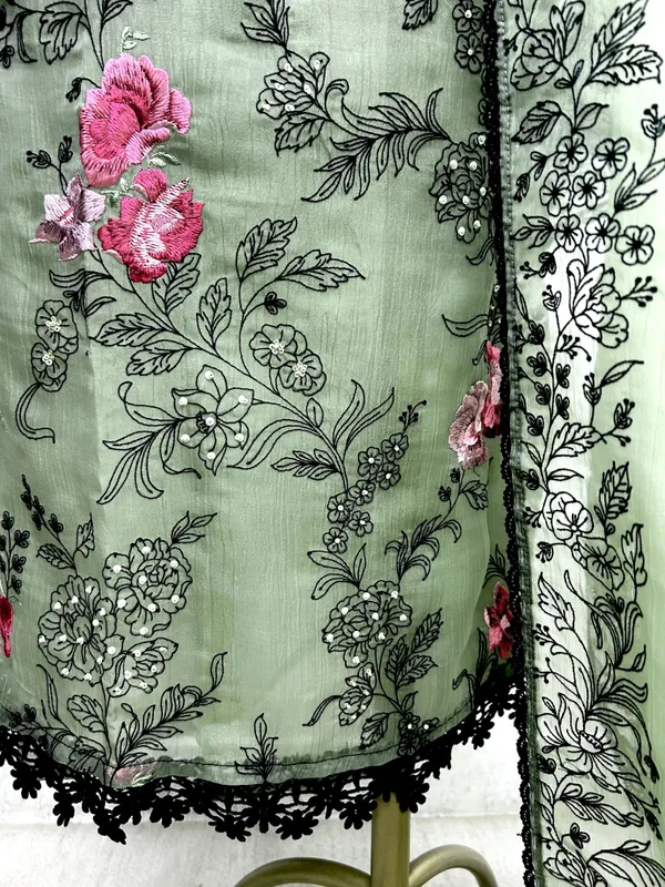 Chiffon_Organza_Unstitched_Suit_Set_With_Chiffon_Dupatta_Green