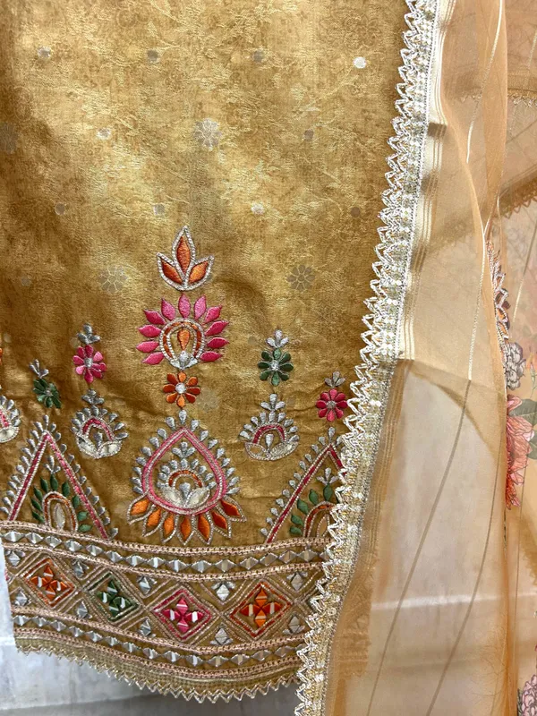 Tissue_Unstitched_Suit_Set_With_Organza_Dupatta_Yellow