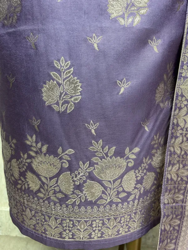 Banarasi_Silk_Unstitched_Suit_Set_Amathyst