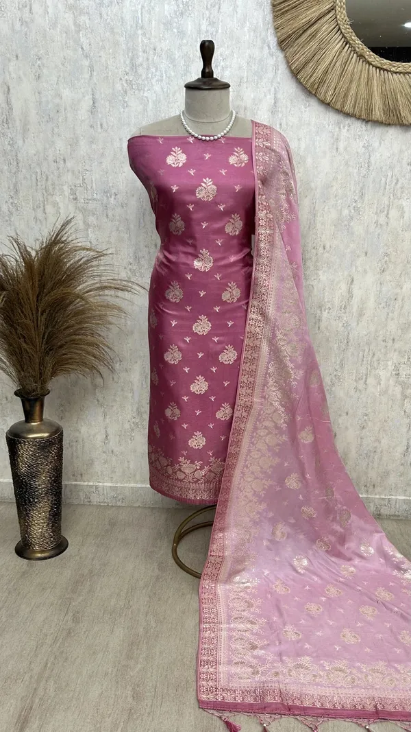 Banarasi_Silk_Unstitched_Suit_Set_Magenta