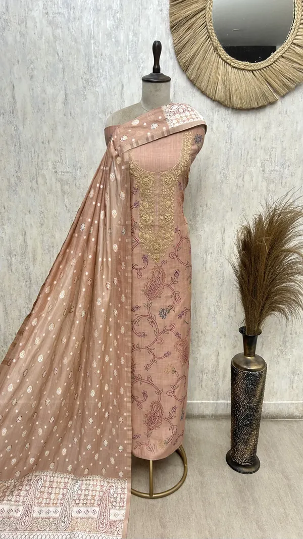 Soft_Blush_Heritage_Unstitched_Suit_Pink