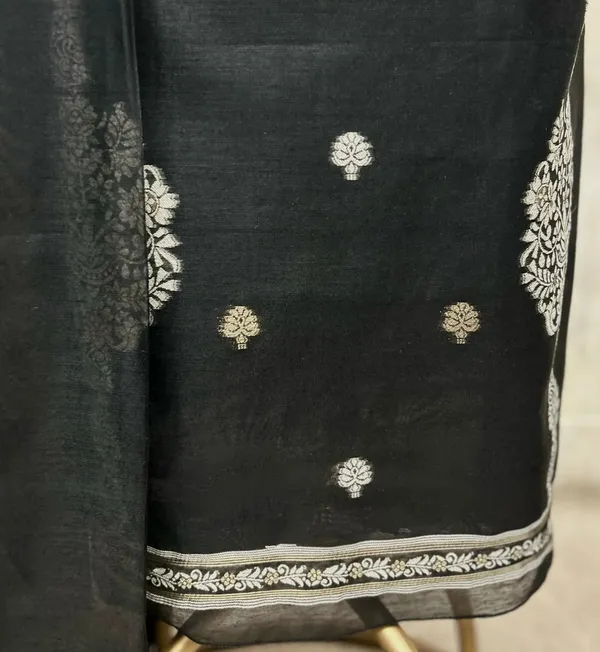 The_Heirloom_Weave_Jamdani_Unstitched_Suits_Black