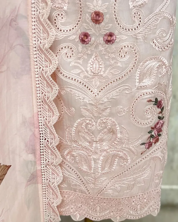 Lacebound_Garden_Organza_Unstitched_Suits_Light_Pink