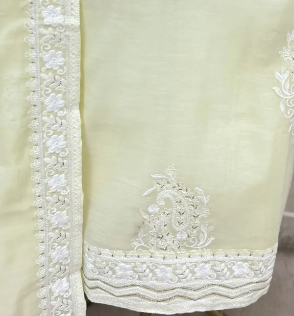 Ethereal_Needlework_Mul_Unstitched_Suits_Light_Yellow