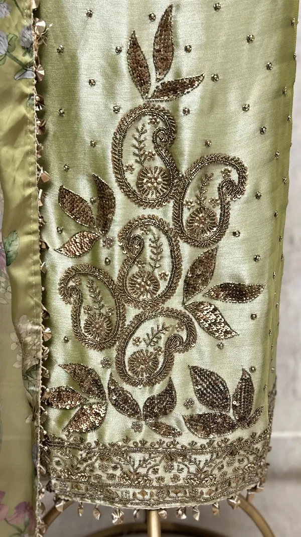 Orchid_Glow_Giraffe_Tissue_Unstitched_Suit_Olive_Green