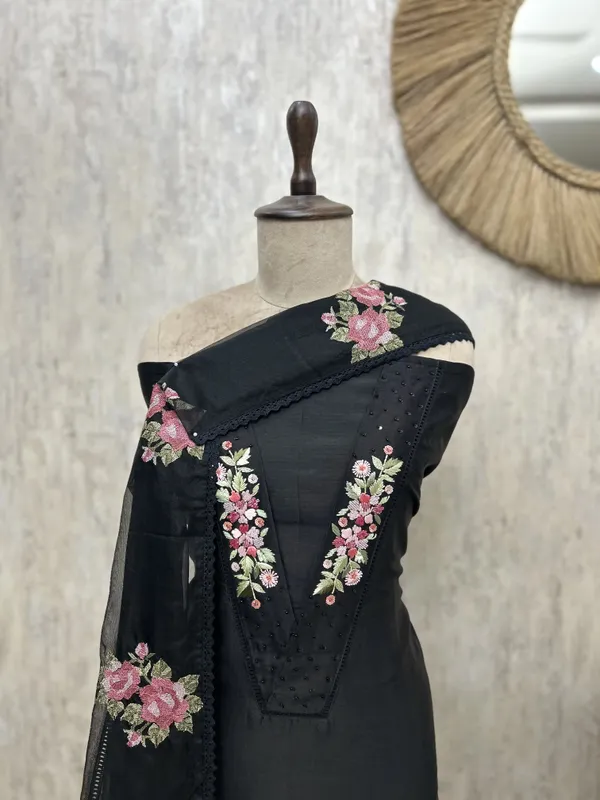 The_V_Patti_Lacework_70_Gram_Pure_Chanderi_Unstitched_Suits_Black