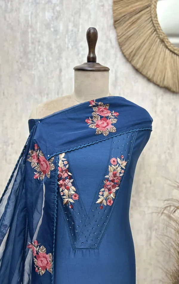 The_V_Patti_Lacework_70_Gram_Pure_Chanderi_Unstitched_Suits_Blue