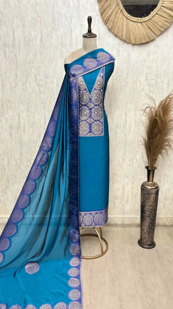 Rich_Weave_Kanjivaram_Silk_Unstitched_Suit_Blue
