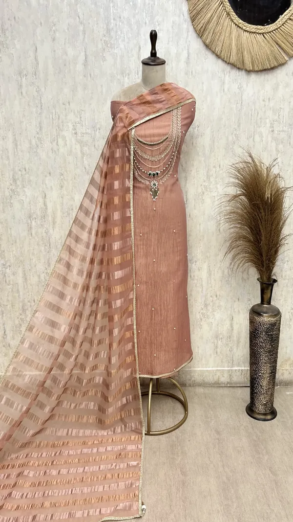 Elegant_Crush_Tissue_With_Organza_Dupatta_Unstitched_Suits_Peach_Pink