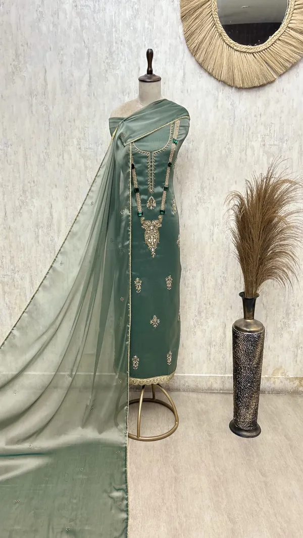 Exquisite_Embellished_Glass_Organza_Unstitched_Suits_Teal_Green