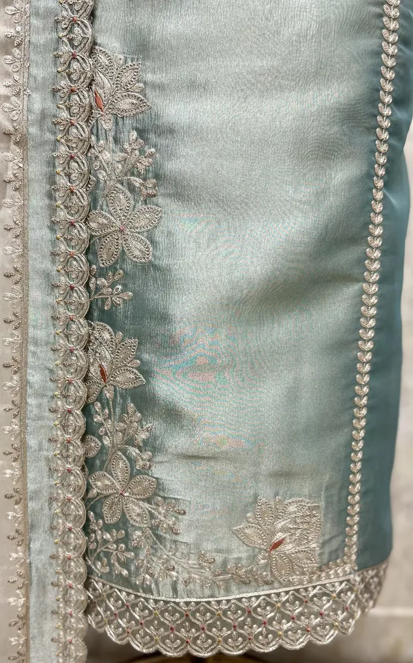 Mesmerising_Glass_Organza_Unstitched_Suit_Turquoise