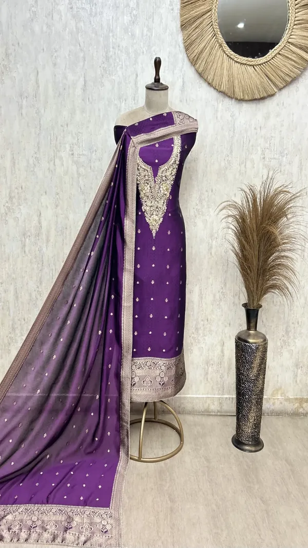 Exquisite_Kanjivaram_Silk_Unstitched_Suit_Wine_Purple