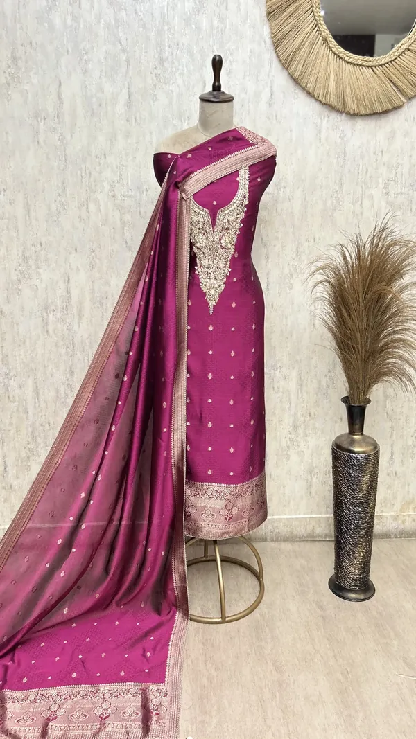 Exquisite_Kanjivaram_Silk_Unstitched_Suit_Dark_Pink