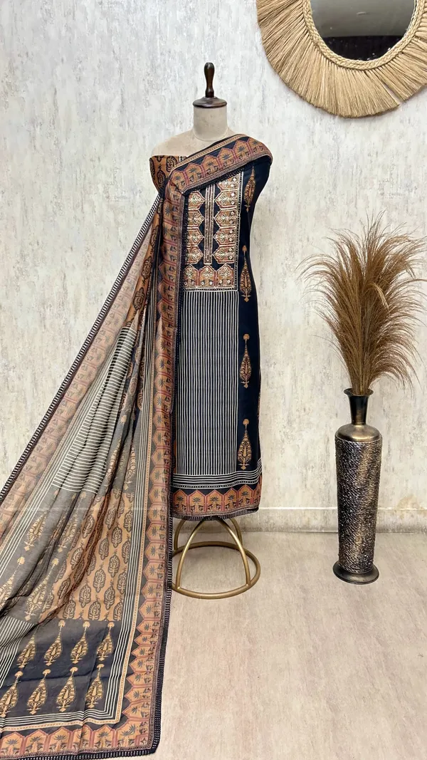 Regal_Blend_Of_Traditional_Maheshwari_Unstitched_Suit_Black