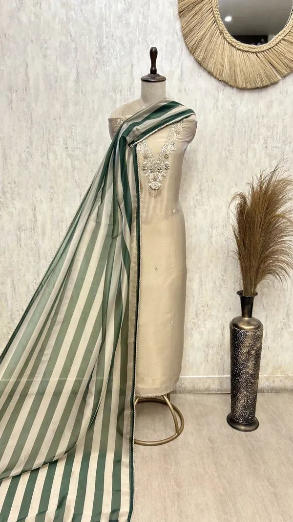 Intricate_Detailing_Tissue_Unstitched_Suits_Teal_Green