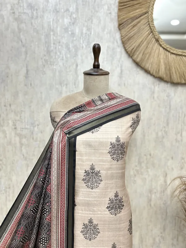 A_Symphony_Of_Heritage_In_Tussar_Silk_Unstitched_Suits_Black