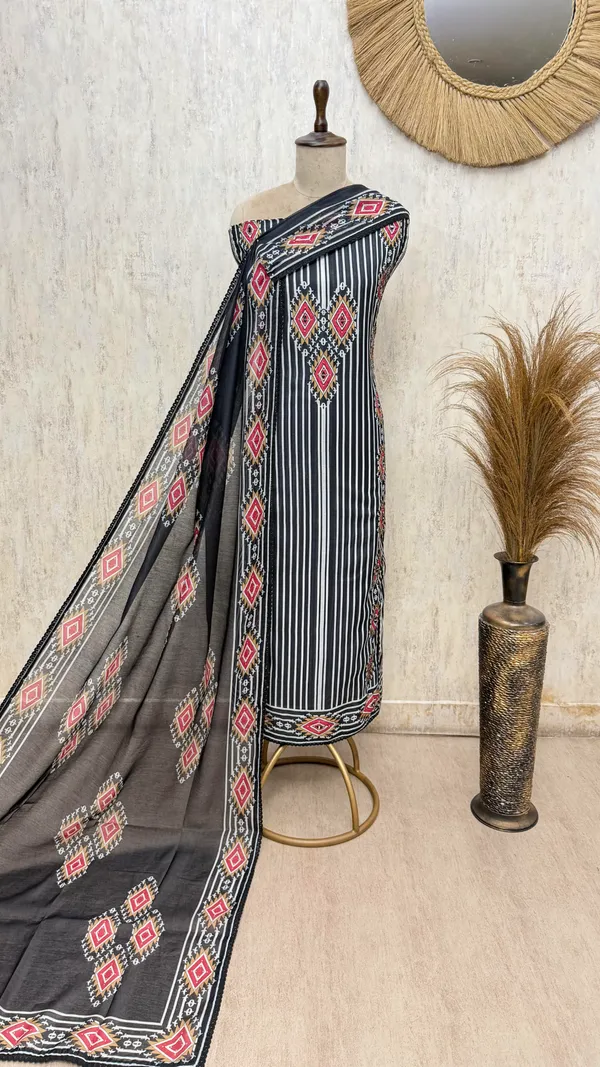 Graceful_Maheshwari_Unstitched_Suits_Black