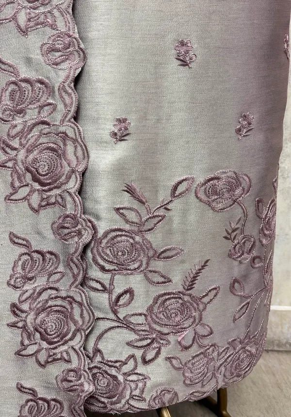 Ethereal_Giraffe_Tissue_Unstitched_Suits_Dull_Lavender