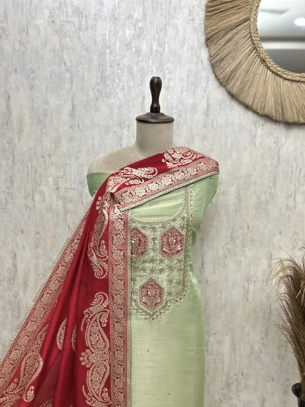 Touch_Of_Traditional_Giraffe_Tissue_Unstitched_Suits_Light_Green